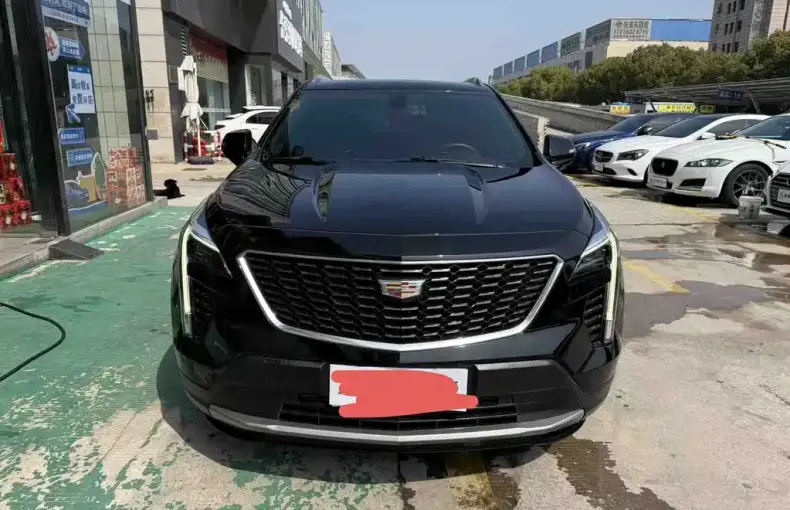 Cadillac XT4 2021 из Китая