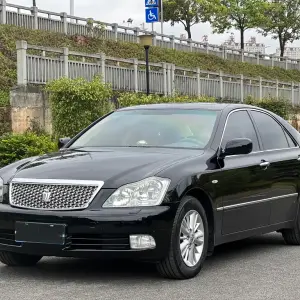 Toyota Crown 2009 из Китая