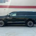 Lincoln Navigator 2023 415 л.с. — лот 57809505 из Китая