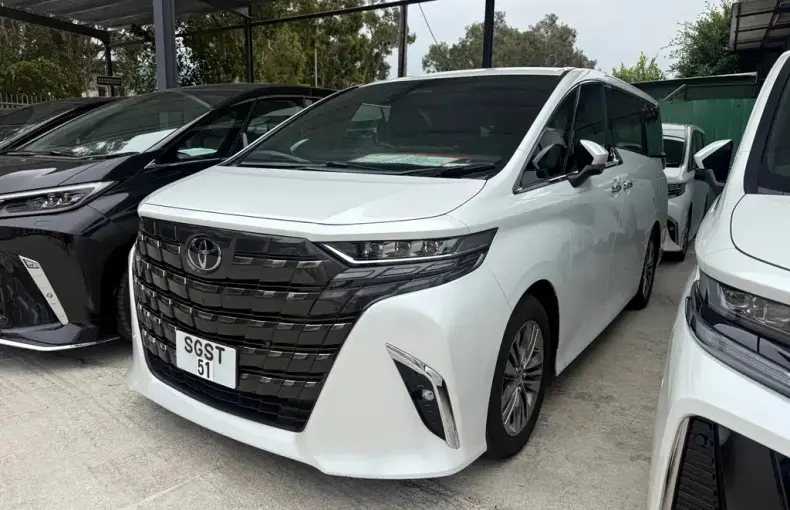 Toyota Alphard 2026 из Китая