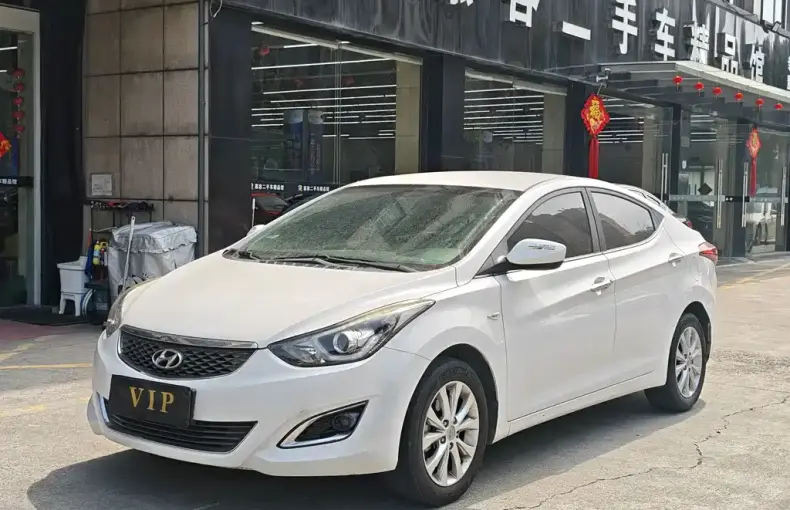 Hyundai Elantra Langdong 2017 из Китая