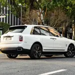 Rolls-Royce Cullinan 2021 из Китая