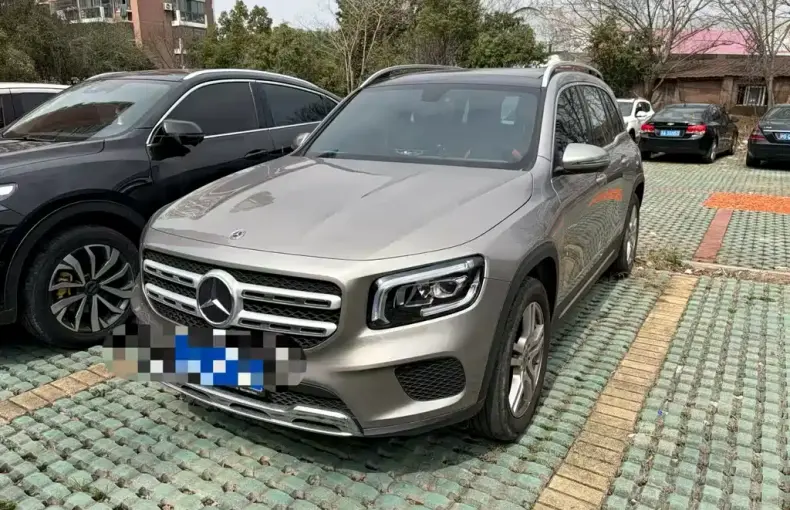 Mercedes-Benz GLB 2023 из Китая