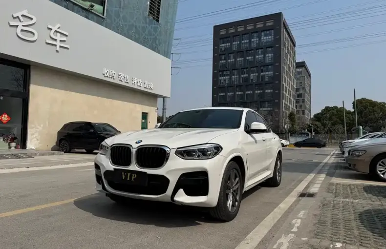 BMW X4 2020 из Китая