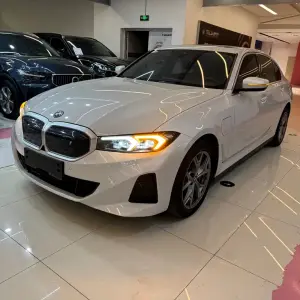 BMW i3 2024 лот 57820174 из Китая