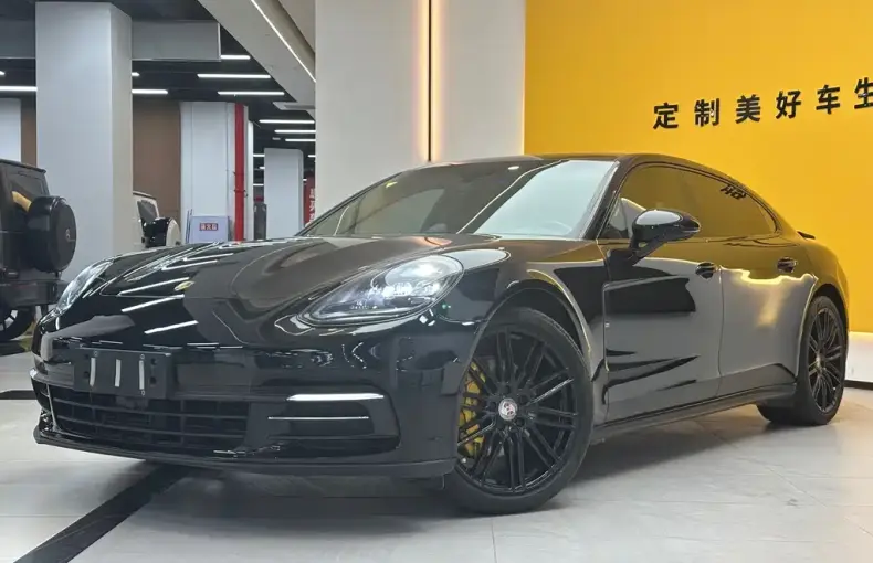 Porsche Panamera 2018 из Китая