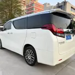 Toyota Alphard 2017 из Китая