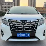 Toyota Alphard 2017 из Китая