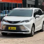 Toyota Sienna 2022 из Китая