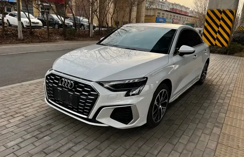 Audi A3 2022 из Китая