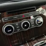 Land Rover Range Rover 2017 лот 57831555 из Китая
