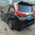 Toyota Alphard 2021 из Китая