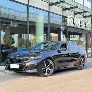 BMW 5 Series (Import) 2026 из Китая