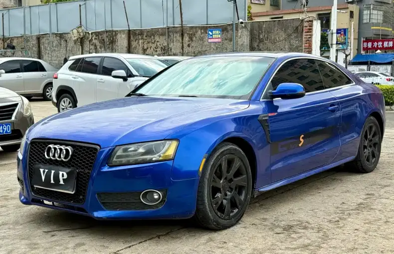 Audi A5 (Import) 2010 из Китая