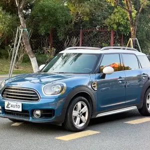 MINI Mini Countryman 2018 из Китая