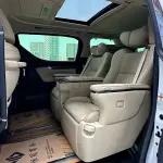 Toyota Vellfire 2021 из Китая