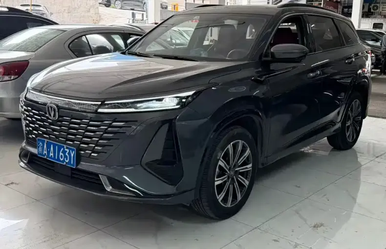 Changan 长安CS75PLUS 2023 из Китая