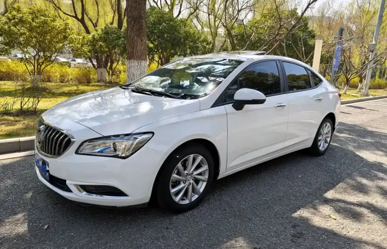 Buick Verano 2016 из Китая
