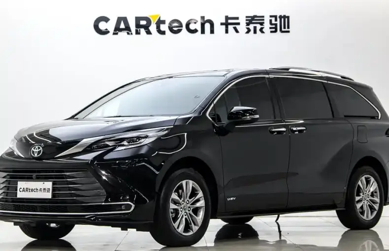 Toyota Sienna 2024 из Китая