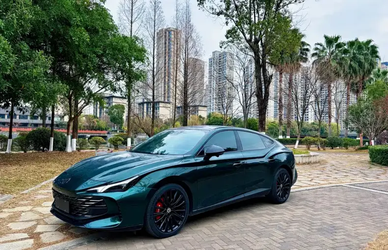 MG MG7 2023 из Китая
