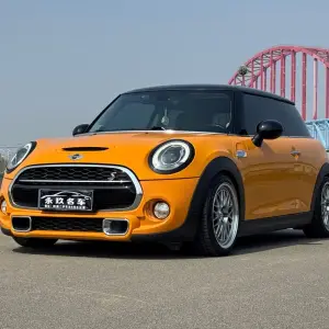 MINI Mini 2015 192 л.с. — лот 57837449 из Китая
