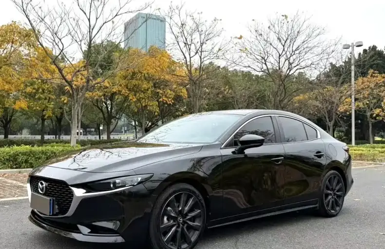 Mazda 3 Axela 2021 из Китая