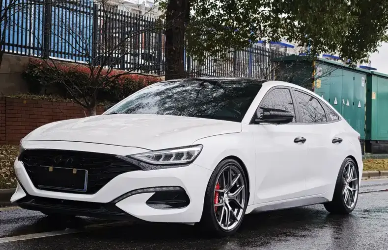 Hyundai Fista 2020 из Китая