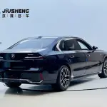 BMW 7 Series 2024 из Китая