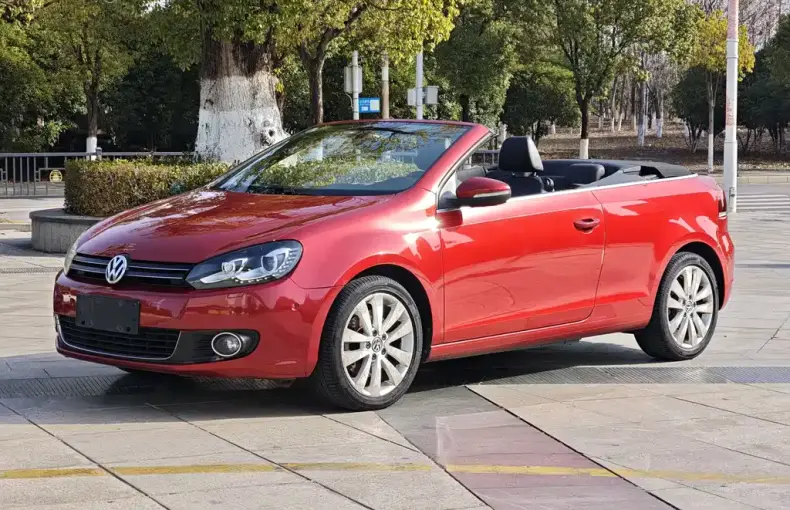 Volkswagen Golf (Import) 2012 из Китая