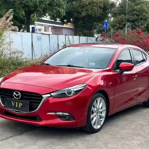 Mazda 3 Axela 2018 из Китая