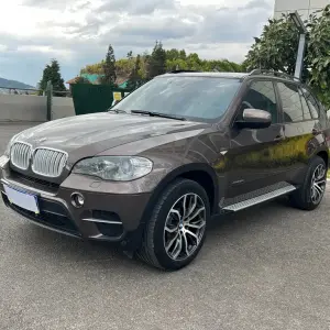 BMW X5 (Import) 2012 из Китая