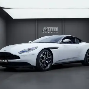 Aston Martin DB11 2019 из Китая