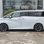 Toyota Alphard 2024 из Китая