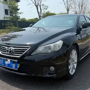 Toyota Reiz 2010 из Китая