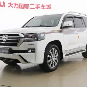 Toyota Land Cruiser 2019 из Китая