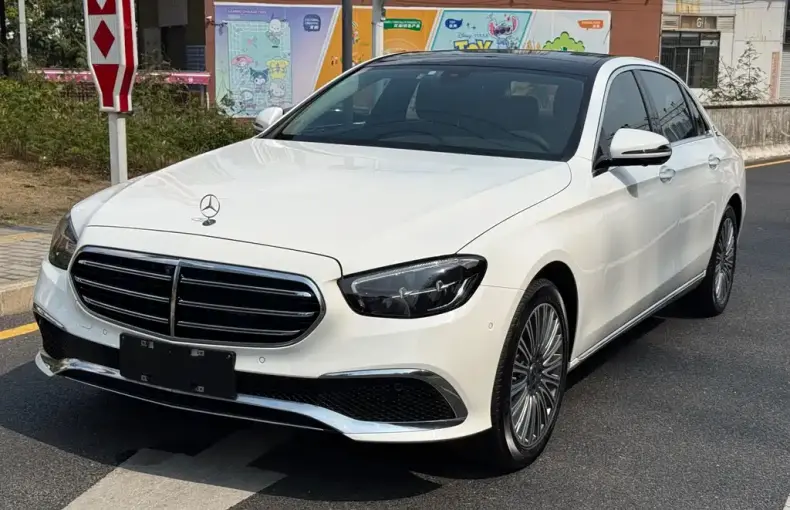 Mercedes-Benz E-Class 2021 из Китая