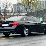 BMW 7 Series 2018 из Китая