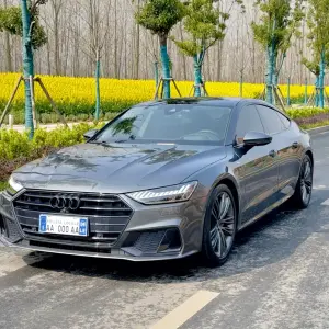 Audi A7 2023 из Китая