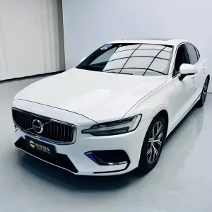 Volvo S60 2023 из Китая