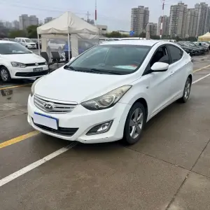 Hyundai Elantra Langdong 2014 из Китая