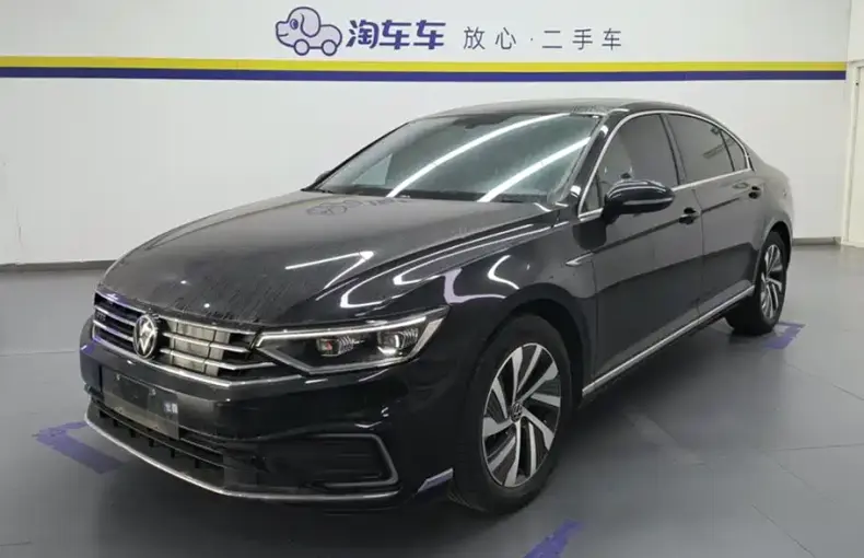 Volkswagen Magotan GTE PHEV 2023 из Китая