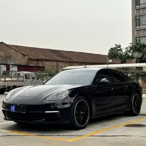 Porsche Panamera 2018 из Китая