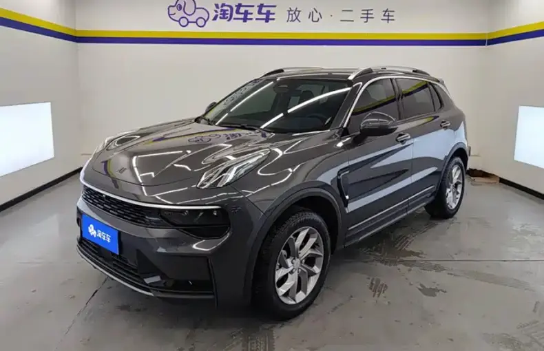 Lynk & Co 01 2024 из Китая
