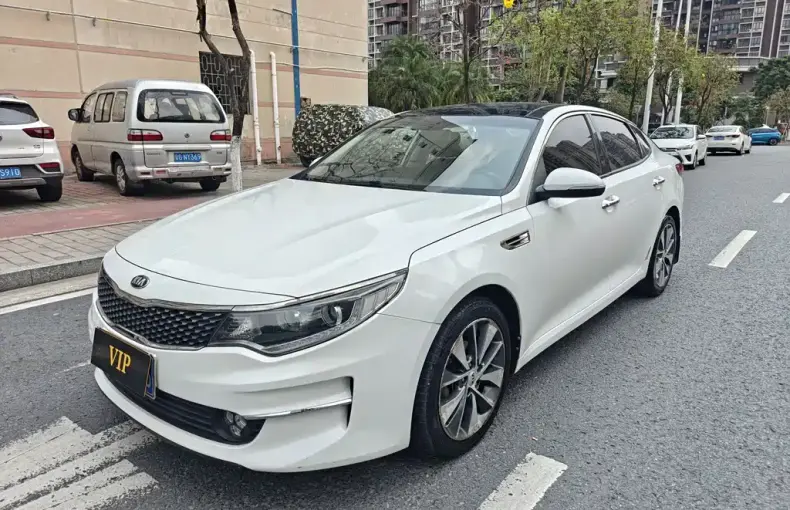 Kia K5 2016 из Китая