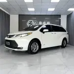 Toyota Sienna 2022 из Китая
