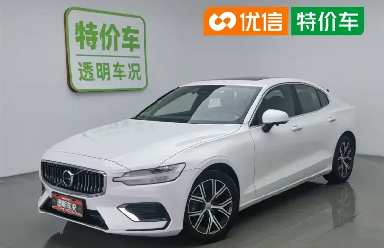 Volvo S60 2023 из Китая
