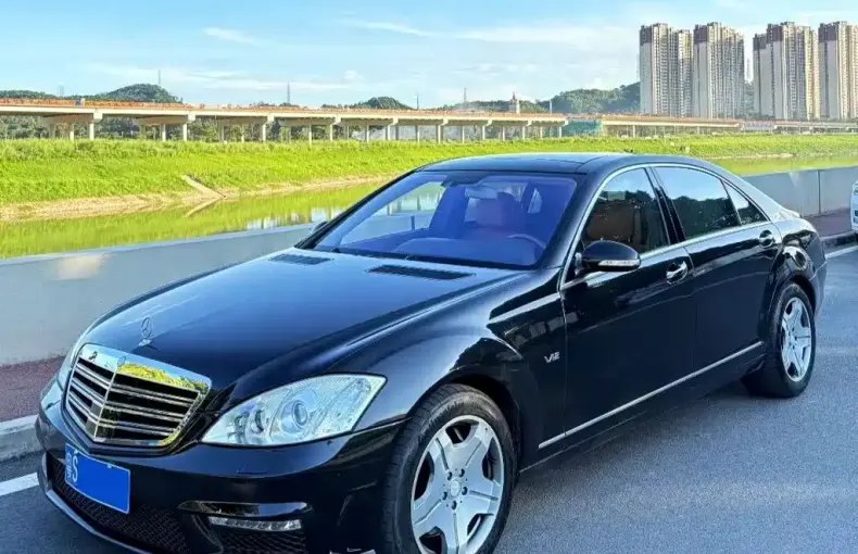 Mercedes-Benz S-Class 2008 из Китая