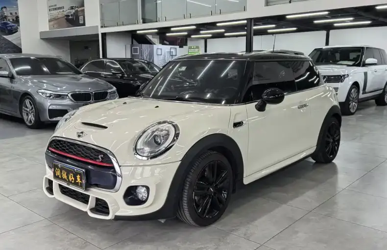 MINI Mini 2017 из Китая