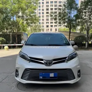 Toyota Sienna 2019 из Китая