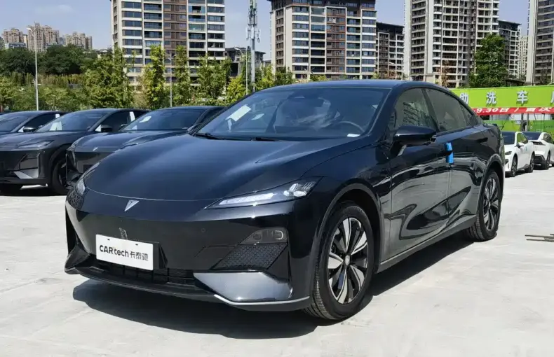 Deepal Deepal SL03 из Китая